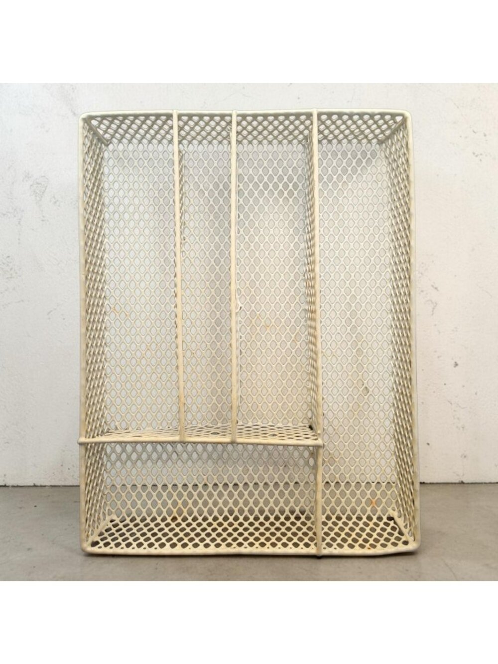 Coated Wire Mesh 4 Compartment Flatware Drawer Organizer 13.25"x10"x2"
